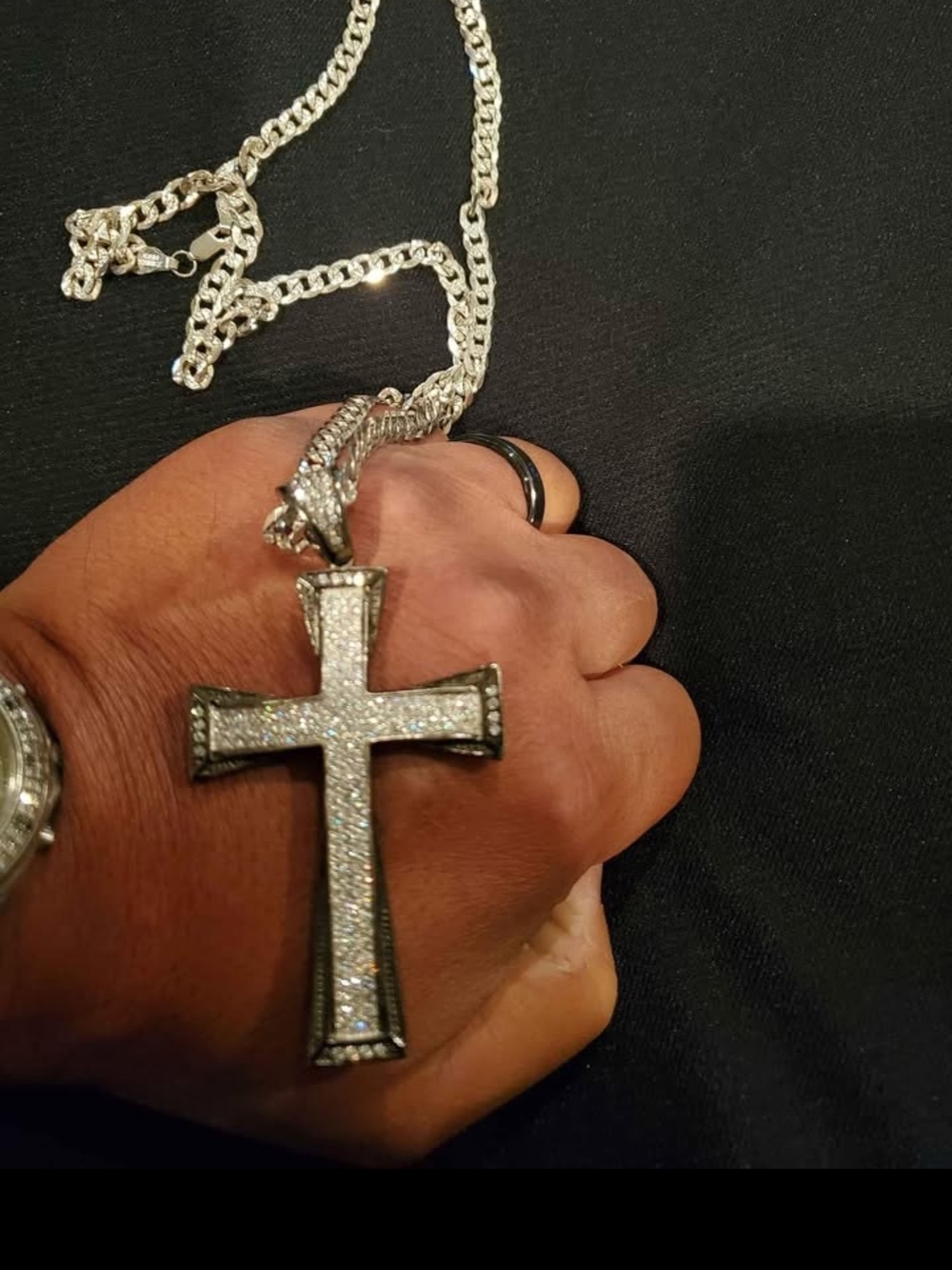 925. Silver  CZ Cross Pendant Necklace